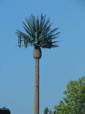 Einzelner Pfosten G/M tarnte Kiefer-Zellturm